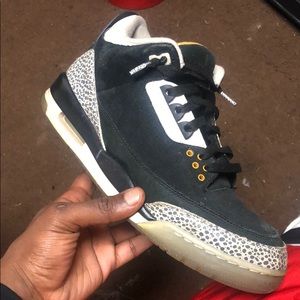 Jordan 3s